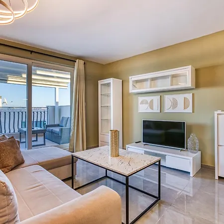 Daire Luxury Living In St Julians With Spacious Terrace By 360 Estates