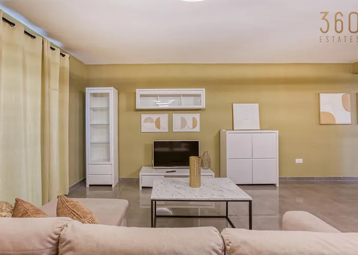 Apartman Luxury Living In St Julians With Spacious Terrace By 360 Estates *