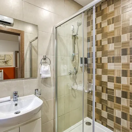 Luxury Living In St Julians With Spacious Terrace By 360 Estates * Сент Джулианс